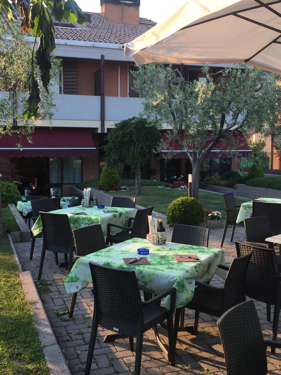 Hotel Andreis Cavaion Veronese Kültér fotó